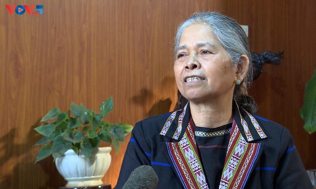 Masyarakat Daerah Pegunungan dan Etnis Minoritas Memberikan Kepercayaan Penuh pada PKV