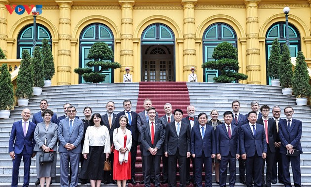 President meets EU ambassadors to Vietnam