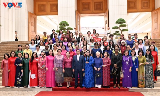 Female diplomats praised for their contributions to peace and progress