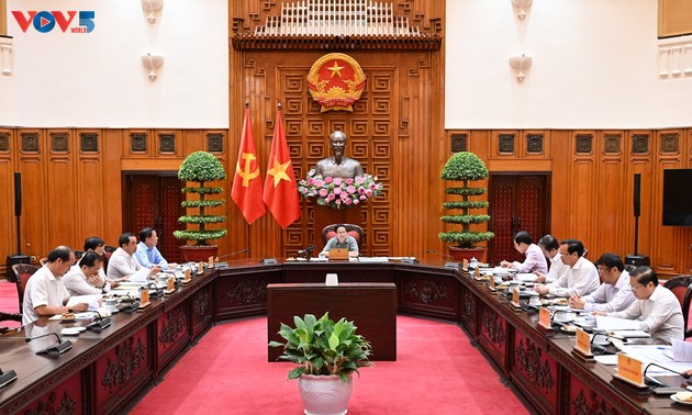 PM sets date to complete construction of 100 schools in border communes 