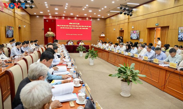 Party chief stresses fundamental shift in mindset for double-digit growth 