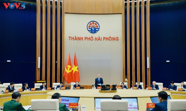 Party leader urges Hai Phong to upgrade its growth model 