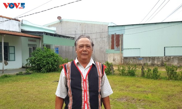 Уезд Футхиен провинции Зялай развивает роль авторитетных представителей общин