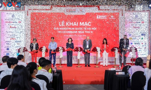 Завершился Международный марафон Techcombank Hanoi - 2025