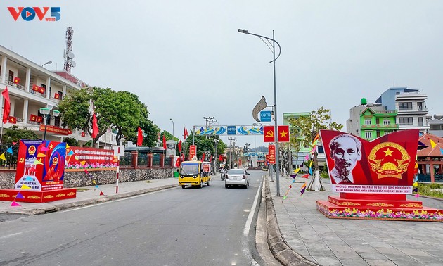 Kiều bào hướng về Ngày hội non sông