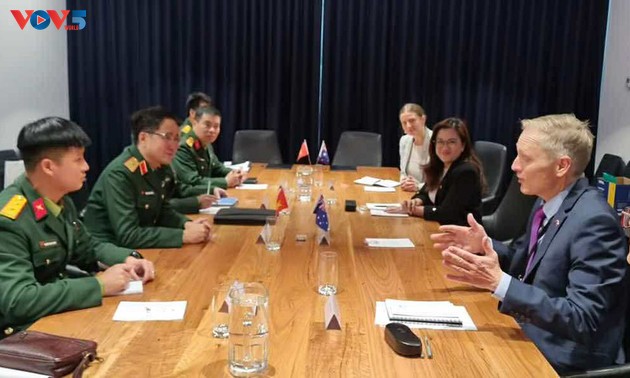 Vietnam y Australia firman Plan vinculado al despliegue del acuerdo de asociación en el mantenimiento de la paz  