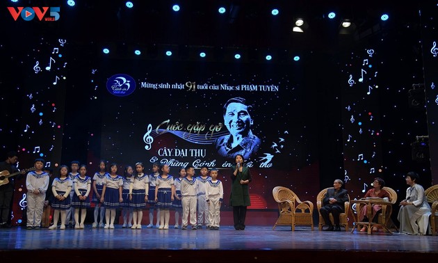 Soirée musicale “Le vieil arbre et les hirondelles de l'enfance“