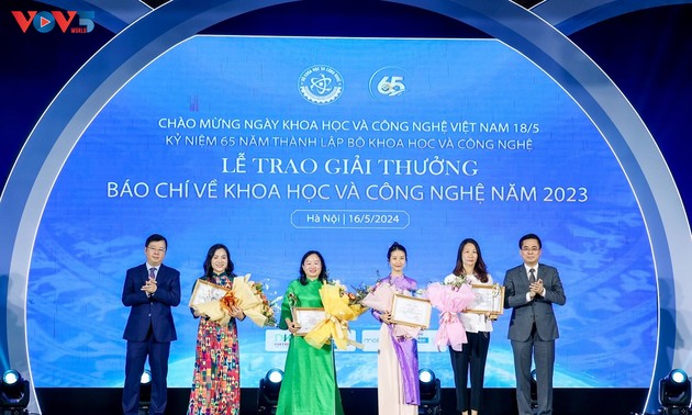 Remise des Prix journalistiques pour les sciences et technologies de 2023