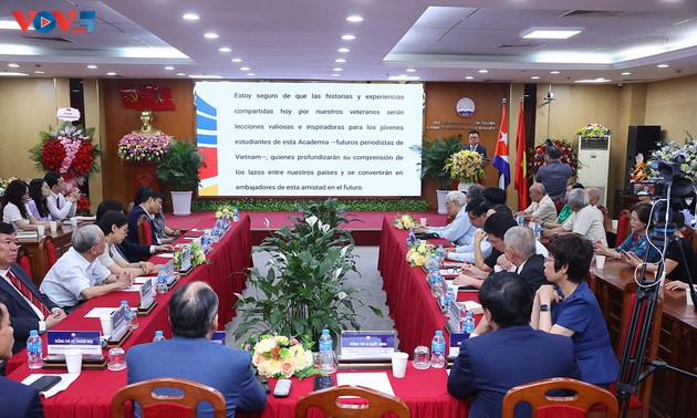 Vietnam-Cuba: renforcement de la coopération journalistique