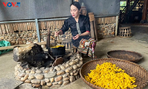 Hoa Tiên, au fil de la brocatelle thaïe