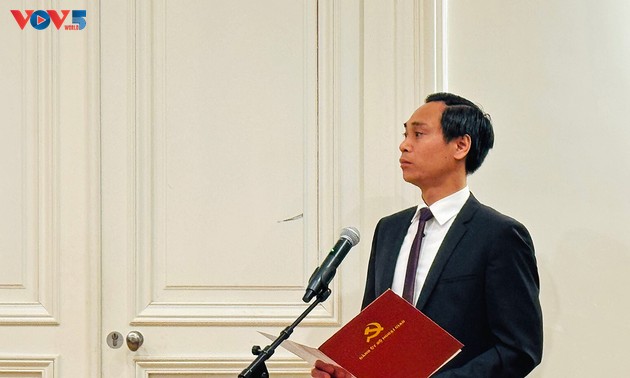 Ngày hội toàn dân nhìn từ nước Pháp: Niềm tin vào Quốc hội khóa mới