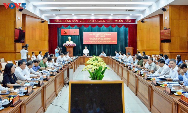 Chủ tịch Quốc hội chủ trì hội nghị công bố kiểm tra, giám sát với Ban Thường vụ Thành phố Hồ Chí Minh