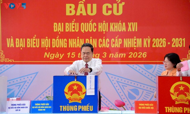 Hơn 78 triệu cử tri Việt Nam thực hiện quyền và nghĩa vụ công dân trong Ngày hội non sông