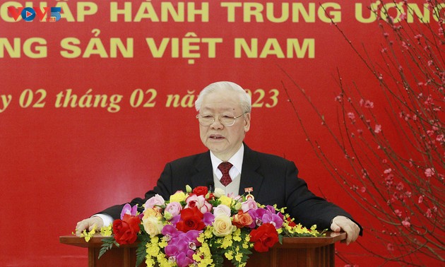 Party leader receives “55-year-Party membership” badge