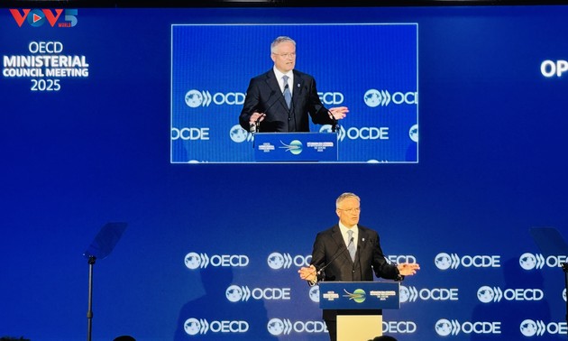 OECD Secretary General praises Vietnam's role in Southeast Asia Regional Program 
