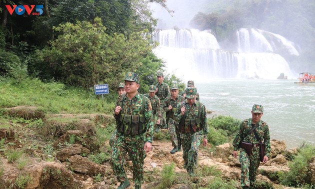 潭水边防站指战员-边境地区少数民族同胞的靠山