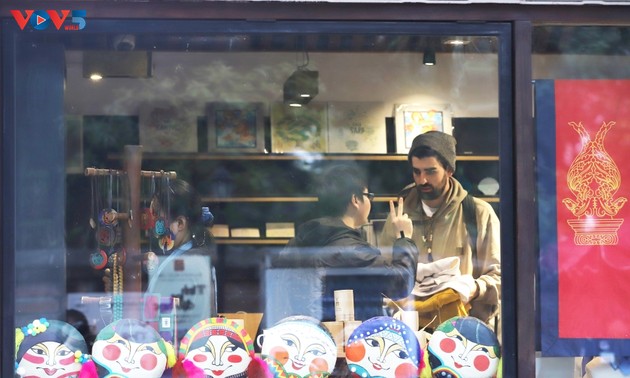 Nouvel An 2025: affluence record des touristes à Hanoi