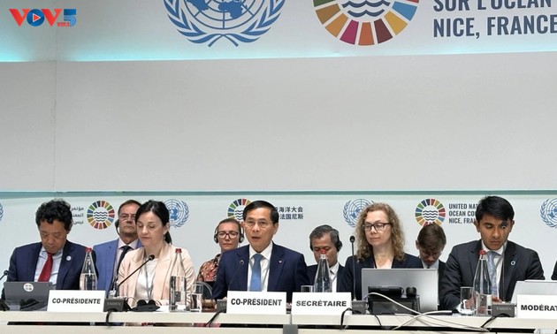 Le Vietnam a coprésidé une table ronde sur la pêche durable à Nice 