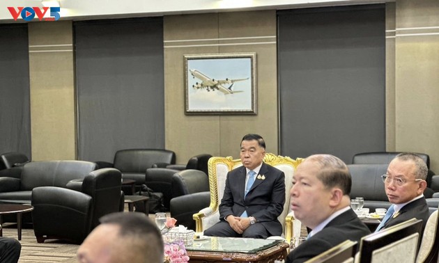 Thaïlande-Cambodge: négociations pour consolider le cessez-le-feu