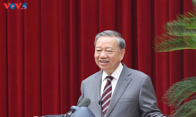 จุดประกายเปลวไฟแห่งความรู้และความสร้างสรรค์ในศักราชใหม่