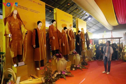 Arranca exposición sobre la cultura budista de Vietnam - ảnh 1