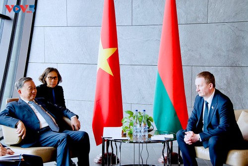 El Secretario General del PCV concluye con éxito visita de Estado a Bielorrusia - ảnh 3