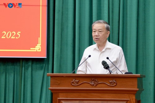 El secretario general del PCV propone convertir la nueva Quang Ngai en motor del desarrollo regional - ảnh 2