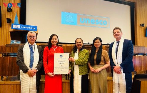 El Geoparque de Lang Son recibe el reconocimiento como Geoparque Mundial de la UNESCO - ảnh 1
