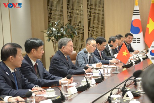 Vietnam y Corea del Sur emiten Declaración Conjunta para impulsar su Asociación Estratégica Integral - ảnh 2