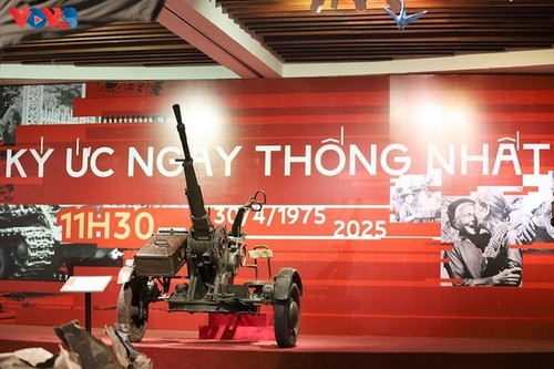 Exposición “Recuerdos del Día de la Reunificación” en el Museo de Hanói - ảnh 1