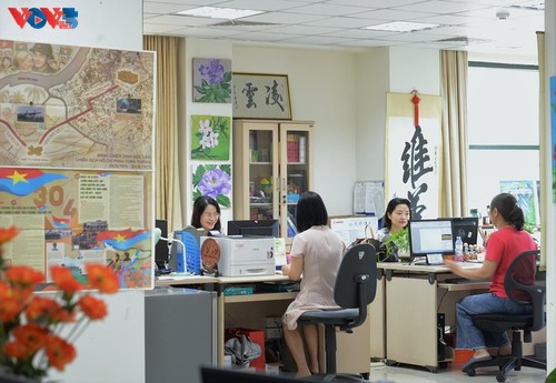 Emisiones al Exterior de VOV, orgullosas de servir para la unificación nacional - ảnh 3