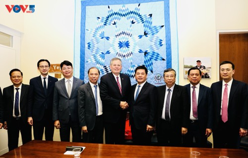 Vietnam y Estados Unidos buscan impulsar la cooperación económica y comercial - ảnh 1