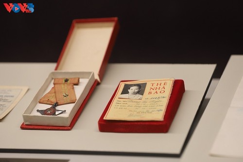 Un siglo de periodismo vietnamita: recuerdos vivos en el Museo de la Prensa - ảnh 10