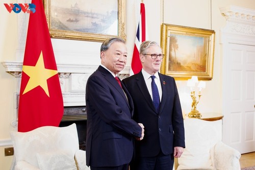 Líder del Partido Comunista de Vietnam concluye visita oficial al Reino Unido - ảnh 1