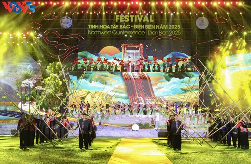 Quintessence du Nord-Ouest - Diên Biên 2025, un festival haut en couleurs - ảnh 2