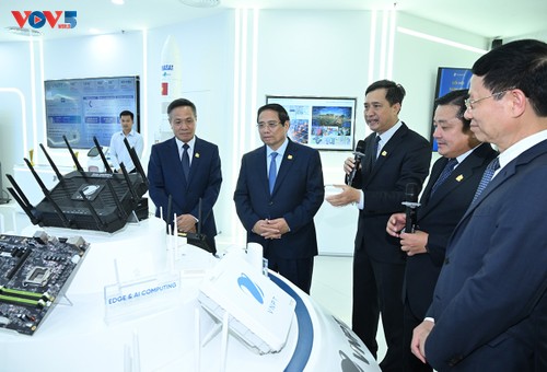 VNPT appelé à jouer un rôle moteur dans la révolution numérique du Vietnam - ảnh 1