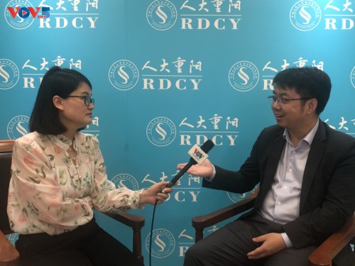 Der chinesische Experte zeigt sich überzeugt von Entwicklung und Aufbau des Sozialismus in Vietnam - ảnh 1