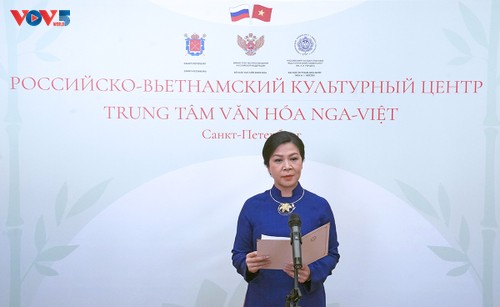 Eröffnung des Russisch-Vietnamesischen Kulturzentrums in Sankt Petersburg - ảnh 1