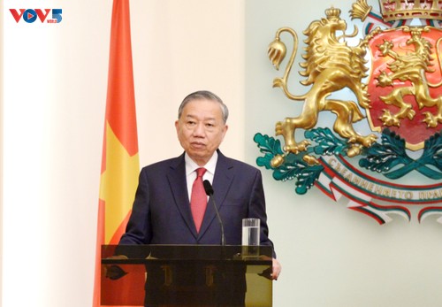 Vietnam und Bulgarien werten die Beziehungen zur strategischen Partnerschaft auf - ảnh 2