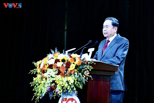 Trân Thanh Mân appelle à transformer Cân Tho en une ville intelligente et prospère - ảnh 1