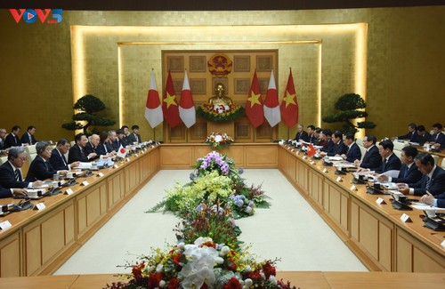 Premierminister Pham Minh Chinh: Vietnam betrachtet Japan als einen führenden wichtigen Partner - ảnh 1