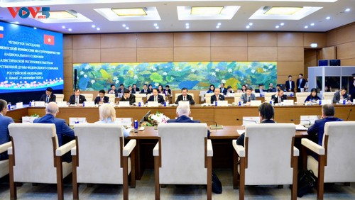 Vietnam und Russland fördern die Zusammenarbeit in allen Bereichen - ảnh 1