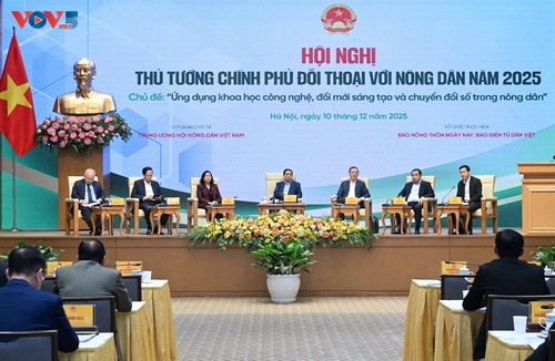 PM Vietnam Berdialog dengan Kaum Tani Vietnam Tahun 2025 - ảnh 1