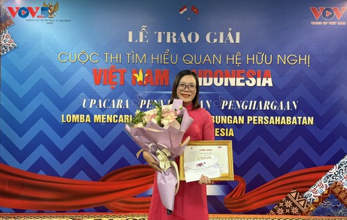 VOV Berkontribusi pada Peningkatan Pemahaman Publik tentang Hubungan Vietnam-Indonesia - ảnh 6