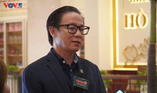 Komunitas Pelaku Usaha Kota Ho Chi Minh Percaya Diri pada Kemampuan Capai Target Pertumbuhan PDB 10% - ảnh 3