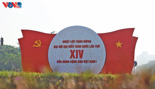 首都河内张灯结彩，喜迎越共十四大 - ảnh 9