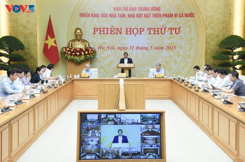 Phạm Minh Chính: Chaque maison est «un cadeau», «un acte d’amour», «un foyer chaleureux» - ảnh 2