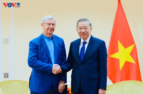 Tô Lâm rencontre des chefs d’entreprises russes  - ảnh 2