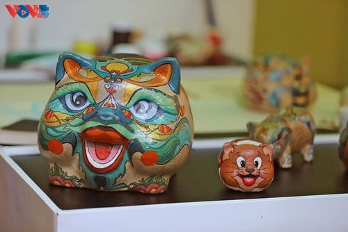 Mémoire d’un quartier d’artisans à travers “L’Espace narratif de Kim Ngân” - ảnh 25