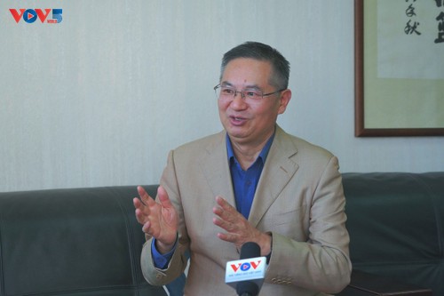 Vietnam’s two-tier local government system benefits people, says Chinese Prof. - ảnh 2